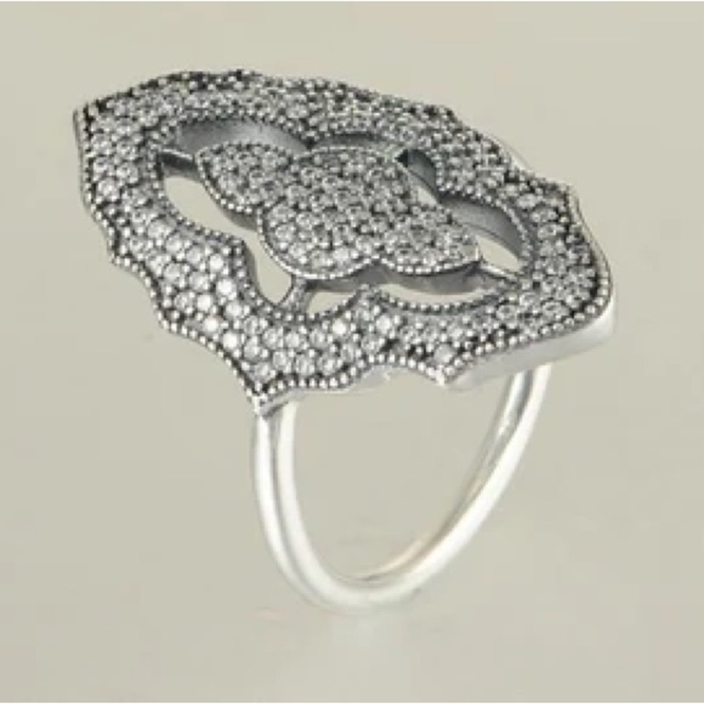 Pandora Sparkling Lace